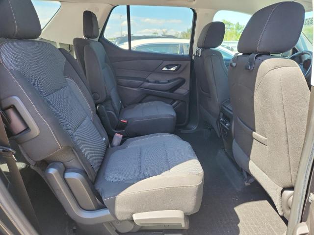 1GNERGKW4JJ161010 - 2018 CHEVROLET TRAVERSE LT 灰色 照片 11