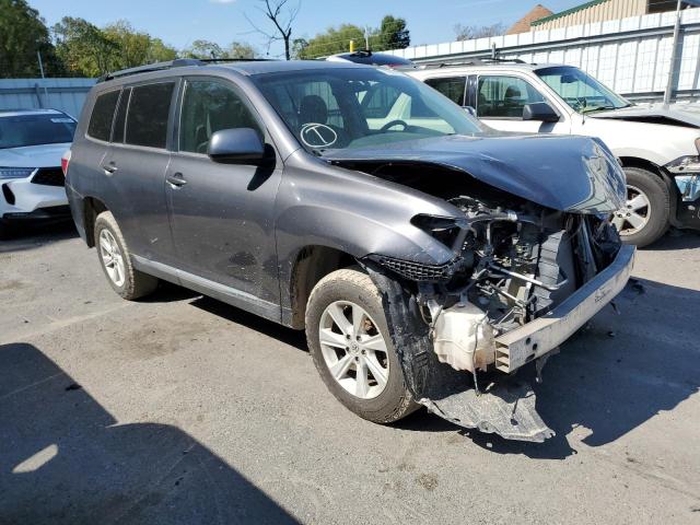 5TDBK3EH8DS211145 - 2013 TOYOTA HIGHLANDER BASE CHARCOAL photo 4