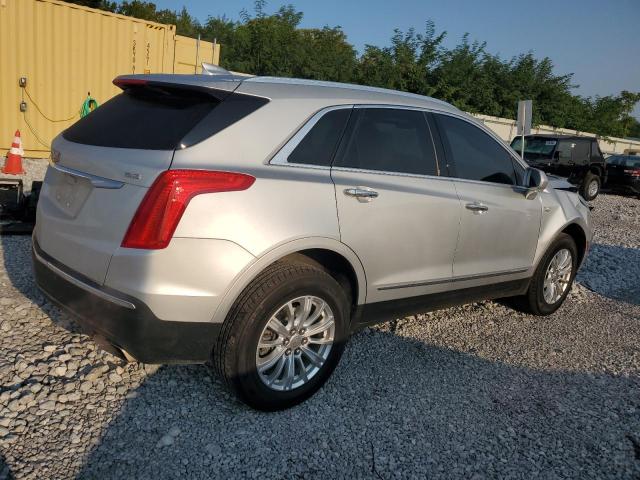 1GYKNARS8JZ240621 - 2018 CADILLAC XT5 SILVER photo 3