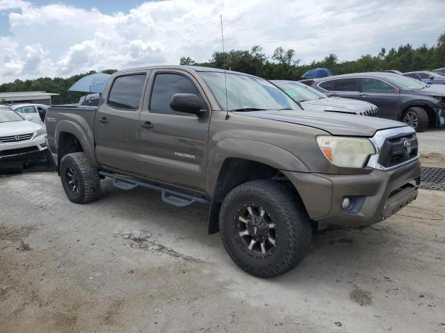 3TMJU4GN9DM152671 - 2013 TOYOTA TACOMA DOUBLE CAB PRERUNNER BROWN photo 4