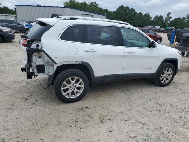 1C4PJMCS6GW102832 - 2016 JEEP CHEROKEE LATITUDE WHITE photo 3