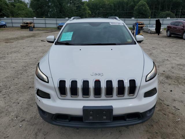 1C4PJMCS6GW102832 - 2016 JEEP CHEROKEE LATITUDE WHITE photo 5