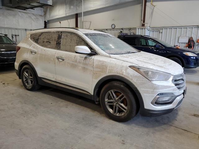 5XYZU3LB7HG421391 - 2017 HYUNDAI SANTA FE S WHITE photo 4