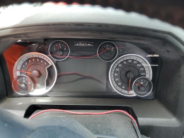 3C7WRMCJ8JG122469 - 2018 RAM 5500 წითელი ფოტო 9