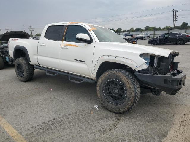 3TMDZ5BN0MM100048 - 2021 TOYOTA TACOMA DOUBLE CAB WHITE photo 4