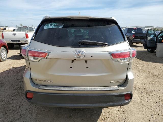 5TDJKRFH4GS501481 - 2016 TOYOTA HIGHLANDER XLE 银色 照片 6