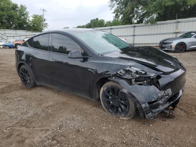 7SAYGDEE4RA268994 - 2024 TESLA MODEL Y 黑色 照片 4