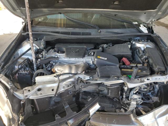 4T1BF1FK8HU718580 - 2017 TOYOTA CAMRY LE SILVER photo 11