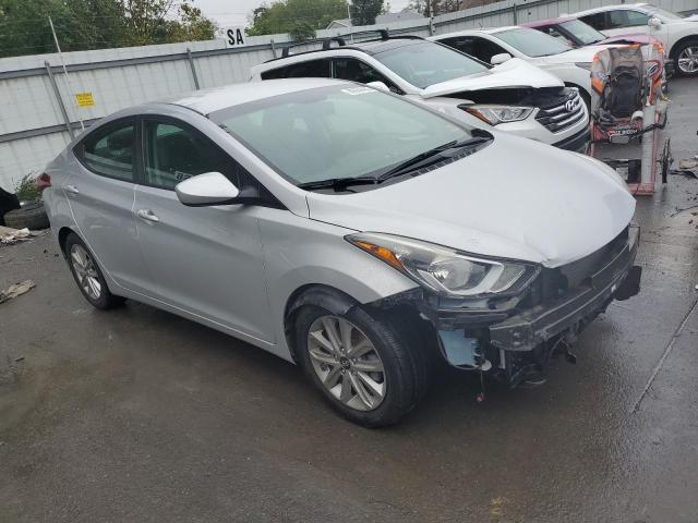 KMHDH4AE4GU487990 - 2016 HYUNDAI ELANTRA SE SILVER photo 4