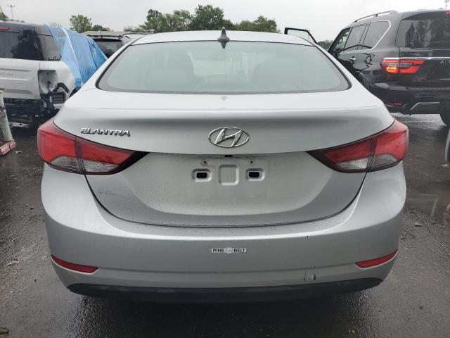 KMHDH4AE4GU487990 - 2016 HYUNDAI ELANTRA SE SILVER photo 6