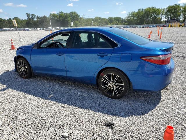 4T1BF1FK2GU558145 - 2016 TOYOTA CAMRY LE BLUE photo 2