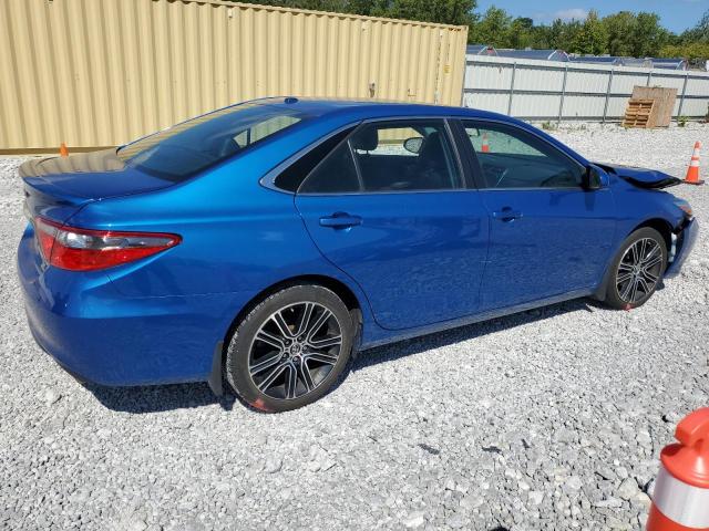 4T1BF1FK2GU558145 - 2016 TOYOTA CAMRY LE BLUE photo 3