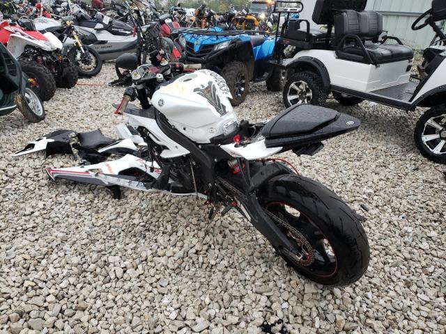 JYARJ16E29A013137 - 2009 YAMAHA YZFR6 WHITE photo 3