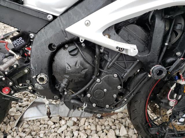 JYARJ16E29A013137 - 2009 YAMAHA YZFR6 WHITE photo 7