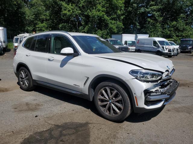 5UXTR9C55JLC75668 - 2018 BMW X3 XDRIVE30I თეთრი ფოტო 4