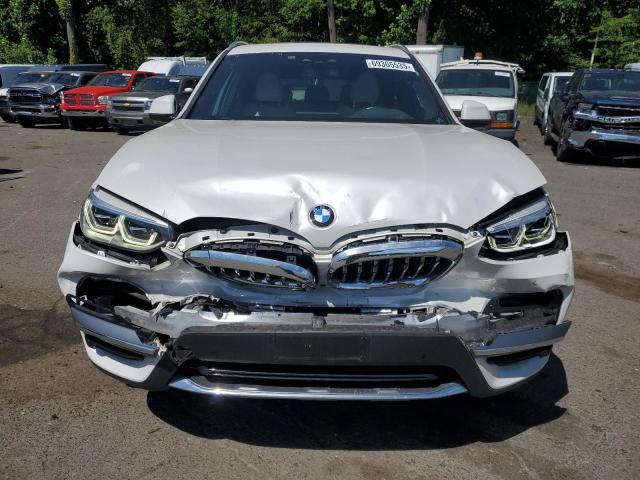 5UXTR9C55JLC75668 - 2018 BMW X3 XDRIVE30I თეთრი ფოტო 5