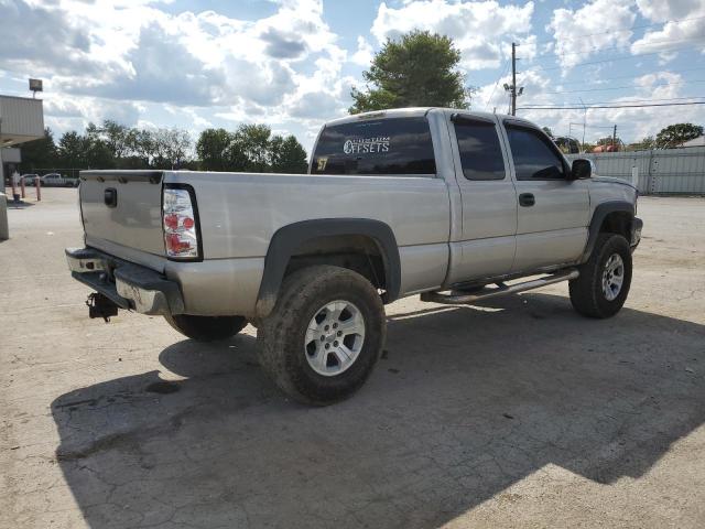 1GCEK19T54Z142848 - 2004 CHEVROLET SILVERADO K1500 SILVER photo 3