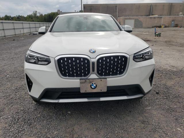 5UX33DT08P9R39506 - 2023 BMW X4 XDRIVE30I WHITE photo 5