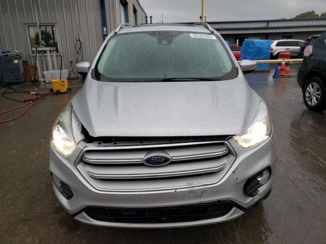 1FMCU0J95KUC57273 - 2019 FORD ESCAPE TITANIUM SILVER photo 5