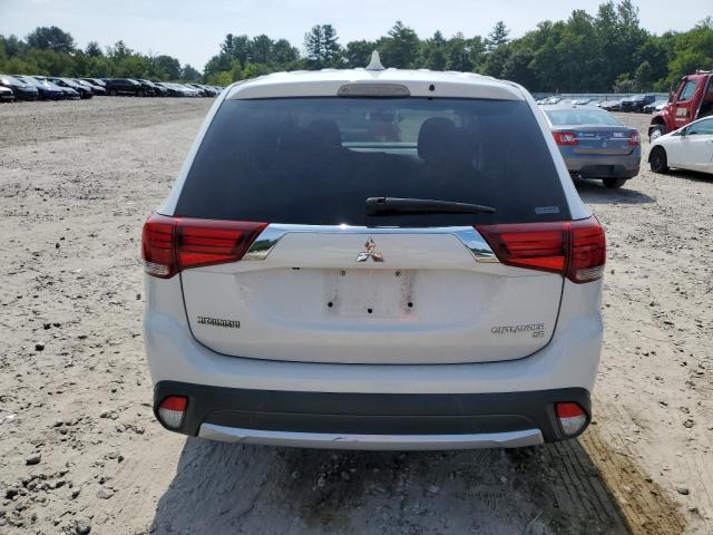 JA4AZ3A31HZ027360 - 2017 MITSUBISHI OUTLANDER SE WHITE photo 6