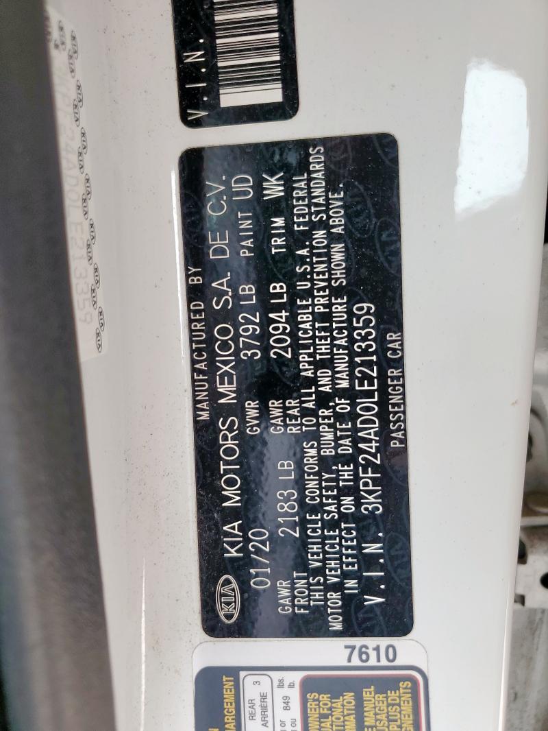 3KPF24AD0LE213359 - 2020 KIA FORTE FE WHITE photo 13