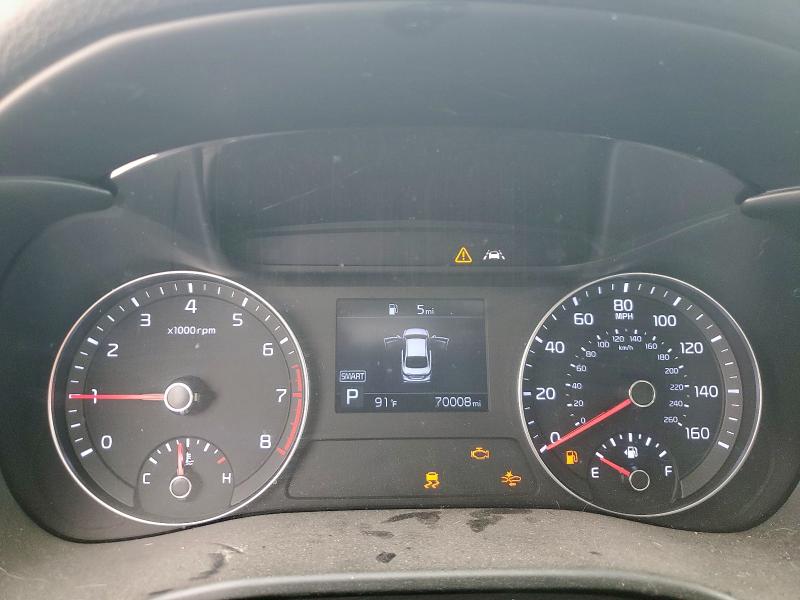 3KPF24AD0LE213359 - 2020 KIA FORTE FE WHITE photo 9