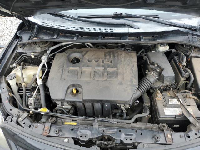 2T1BU4EE2DC946461 - 2013 TOYOTA COROLLA BASE Schwarz Foto 11