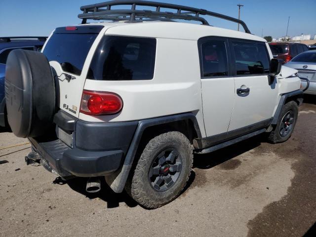 JTEBU11F98K026369 - 2008 TOYOTA FJ CRUISER WHITE photo 3