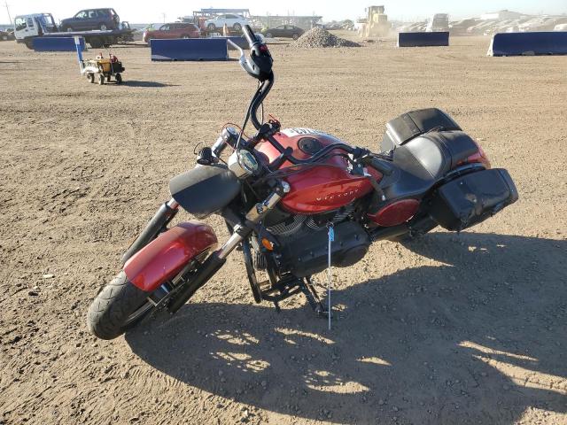 5VPMB36N1D3010638 - 2013 VICTORY MOTORCYCLES JUDGE RED photo 2