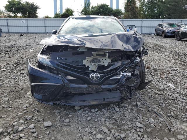 4T1T11BK6PU090896 - 2023 TOYOTA CAMRY SE NIGHT SHADE BLACK photo 5