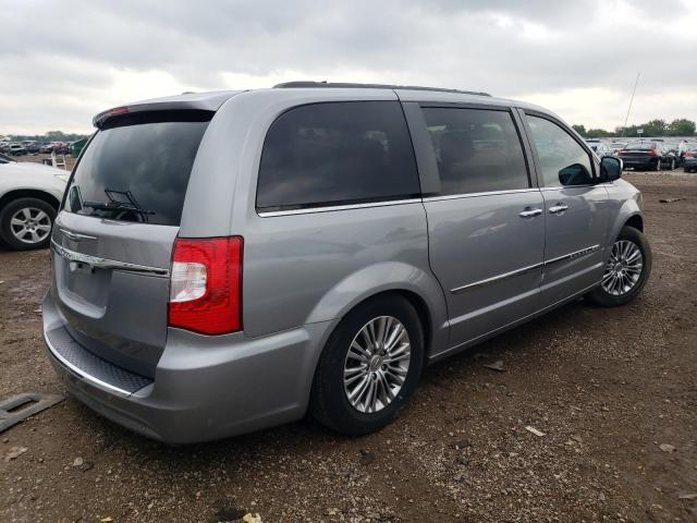 2C4RC1CG1DR589617 - 2013 CHRYSLER TOWN AND C TOURING L SILVER photo 3