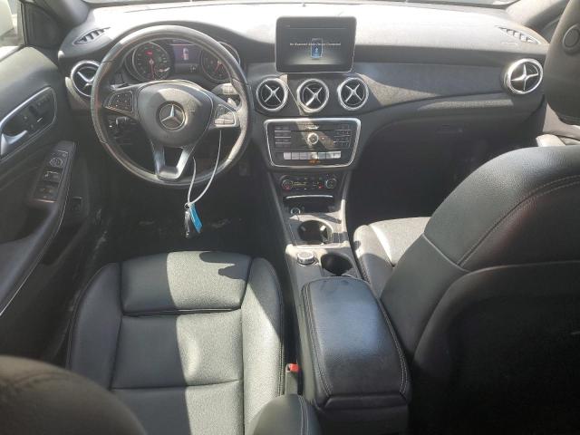 WDCTG4EBXKU018490 - 2019 MERCEDES-BENZ GLA 250 Ağ foto 8