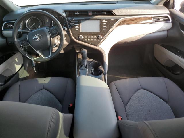 4T1B11HK6JU582970 - 2018 TOYOTA CAMRY L BLACK photo 8