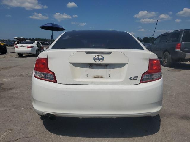 JTKJF5C72B3002741 - 2011 TOYOTA SCION TC WHITE photo 6