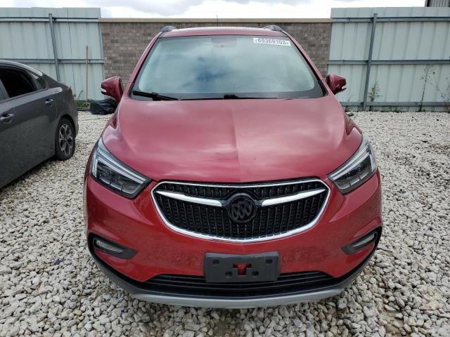 KL4CJGSB7JB677063 - 2018 BUICK ENCORE ESSENCE RED photo 5