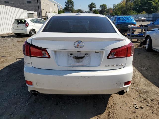 JTHCF5C20B5047782 - 2011 LEXUS IS 250 WHITE photo 6