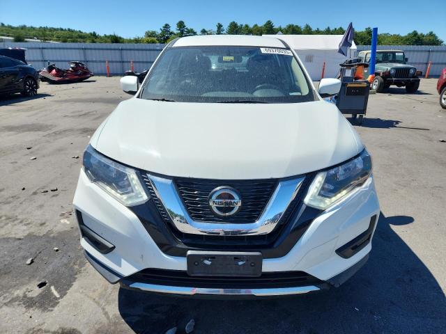 KNMAT2MV6JP570669 - 2018 NISSAN ROGUE S თეთრი ფოტო 5