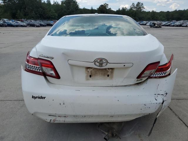 4T1BF3EK2BU582242 - 2011 TOYOTA CAMRY BASE Weiß Foto 6