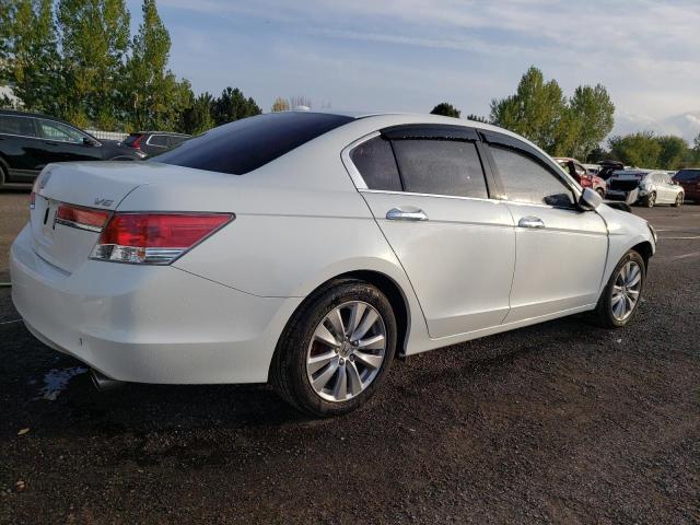 1HGCP3F83CA800556 - 2012 HONDA ACCORD EXL WHITE photo 3