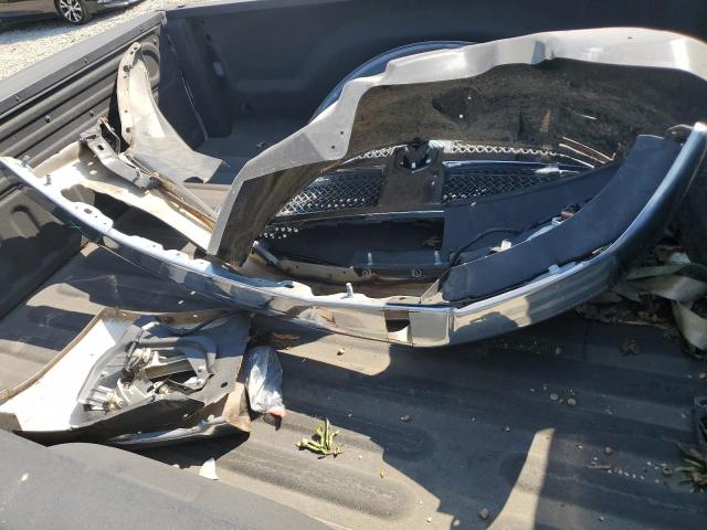 3C6UR5DL0JG359006 - 2018 RAM 2500 SLT თეთრი ფოტო 12