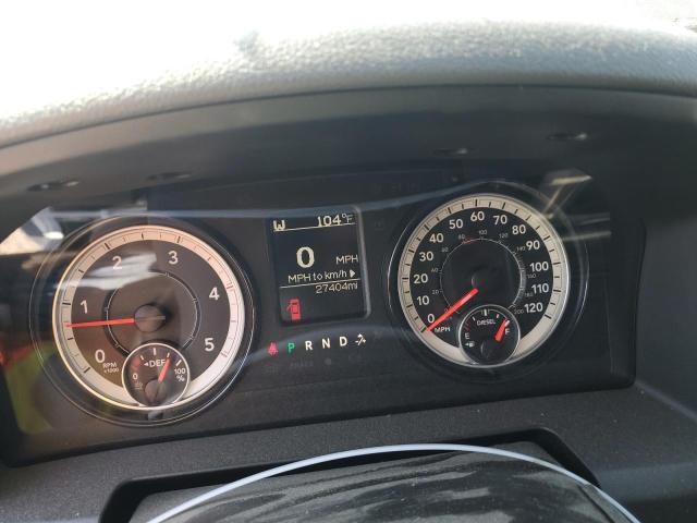 3C6UR5DL0JG359006 - 2018 RAM 2500 SLT თეთრი ფოტო 9