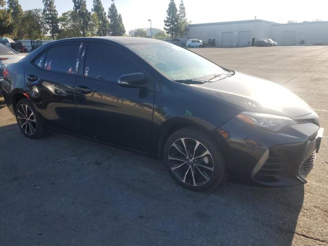 5YFBURHE6JP848831 - 2018 TOYOTA COROLLA L BLACK photo 4