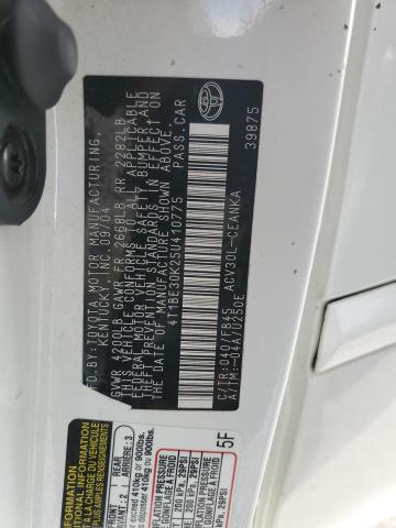 4T1BE30K25U410775 - 2005 TOYOTA CAMRY LE WHITE photo 12