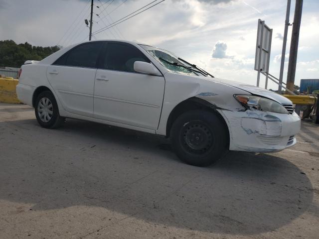 4T1BE30K25U410775 - 2005 TOYOTA CAMRY LE WHITE photo 4