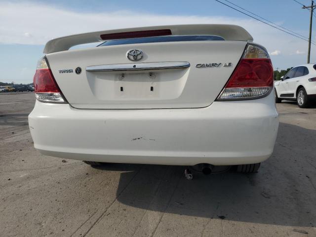 4T1BE30K25U410775 - 2005 TOYOTA CAMRY LE WHITE photo 6