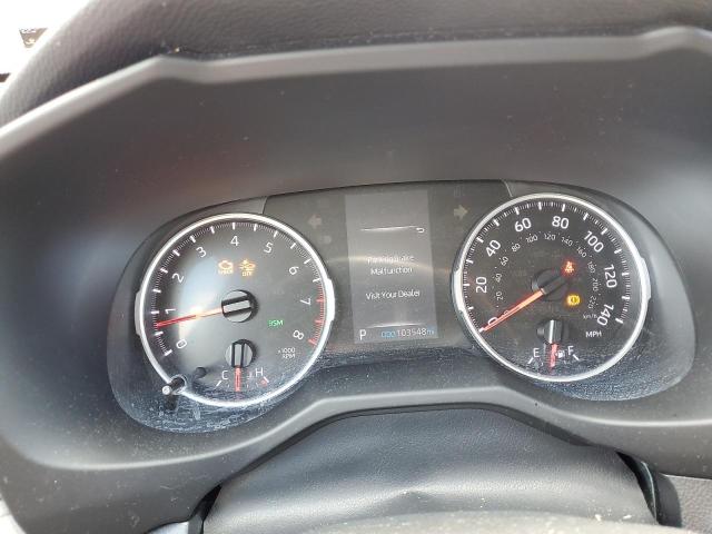 2T3P1RFV7MW205092 - 2021 TOYOTA RAV4 XLE RED photo 9