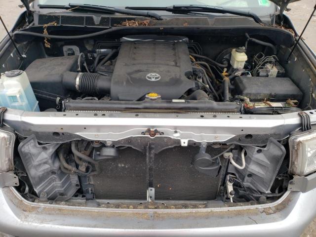 5TFUM5F11BX018651 - 2011 TOYOTA TUNDRA DOUBLE CAB SR5 SILVER photo 11