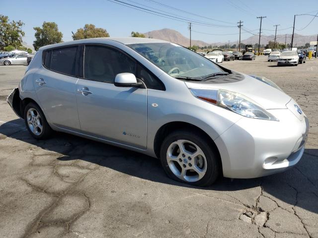 JN1AZ0CPXBT004869 - 2011 NISSAN LEAF SV SILVER photo 4