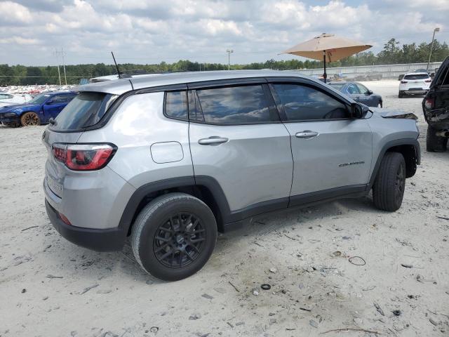 3C4NJCAB8JT255133 - 2018 JEEP COMPASS SPORT SILVER photo 3