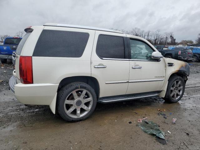 1GYFK63868R194849 - 2008 CADILLAC ESCALADE LUXURY CREAM photo 3